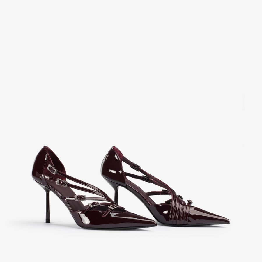 SCARLET PUMP 80 mm-Cherry red patent leather pump with straps - Image 2