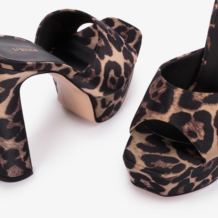 RESORT SANDAL 140 mm-Leopard print satin platform mule sandal - Image 4